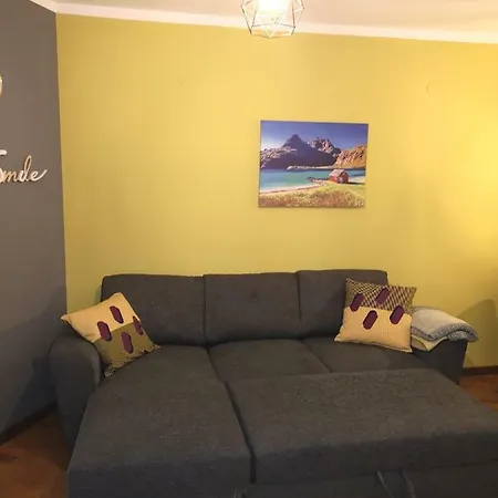 Cozy One Bedroom Near Gondola Ii Apartman Banszko