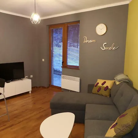 Cozy One Bedroom Near Gondola Ii Διαμέρισμα *